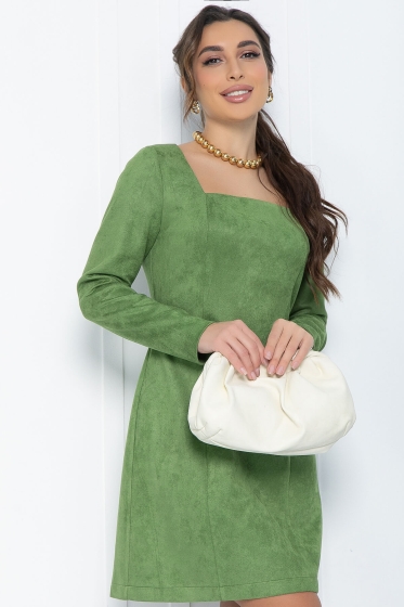 Платье Актуальный силуэт (зеленое) П11984